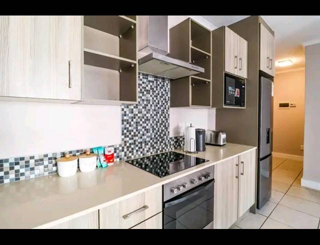 2 BEDROOM APARTMENT FOR SALE IN RIVONIA